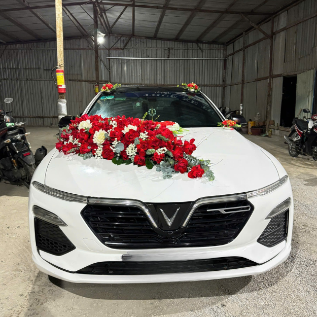 Thuê xe hoa đẹp giá rẻ tại Quận 8 - PrimeCarVN