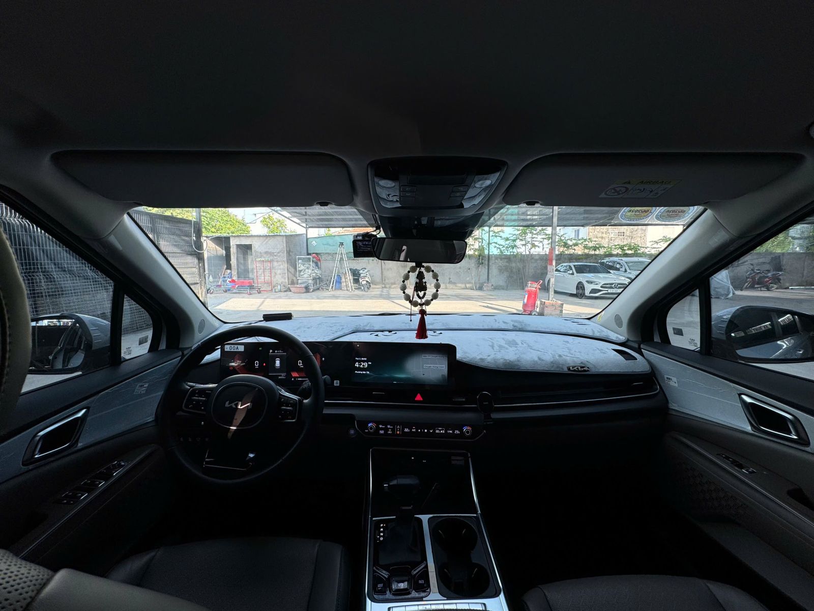 Các màu xe Kia Carnival có sẵn